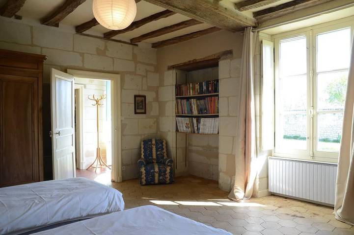 Location de vacances pour 6 personnes, avec jardin à Ligré - 2