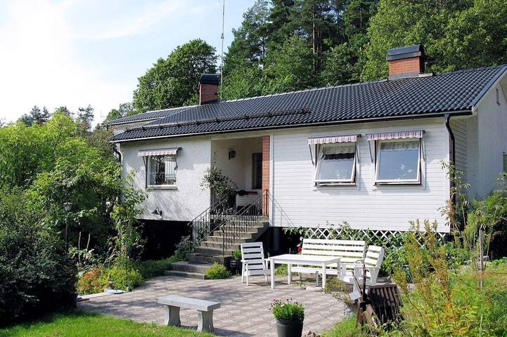 Ferienhaus für 8 Personen, mit Garten - 1