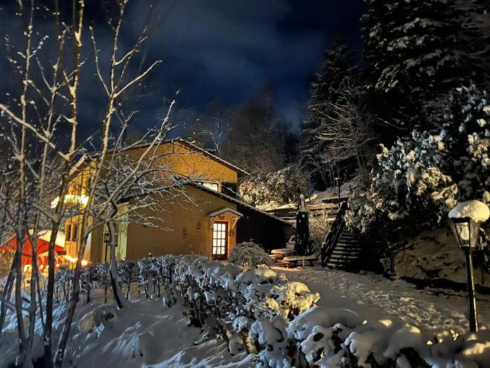 Maison d’hôte pour 19 personnes, avec vue ainsi que sauna et jardin à Montjoie (Eifel) - 2