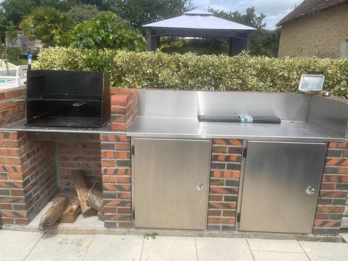 Gîte pour 2 personnes, avec Terrasse et Jardin ainsi que Piscine et Vue à Durtal - 2