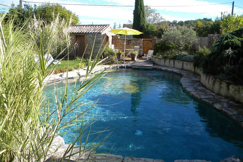 Die Ferienhäuser der Guinguette, 2 Ferienhäuser 2 bis 4 Personen mit Pool in der Nähe von Barjac in Saint-Jean-de-Maruéjols-et-Avéjan, Alès und Umgebung