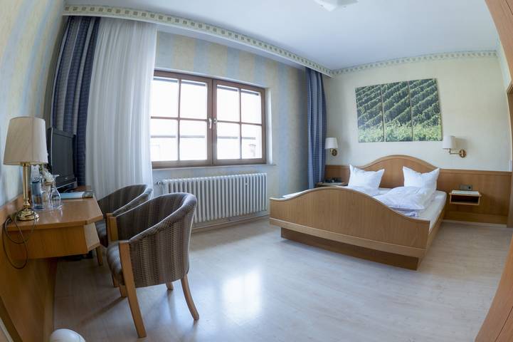 Hotel für 2 Personen, mit Garten, kinderfreundlich in Volkach - 3