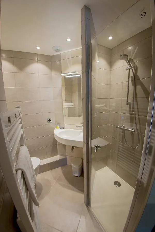 Hotel para 2 personas - 1