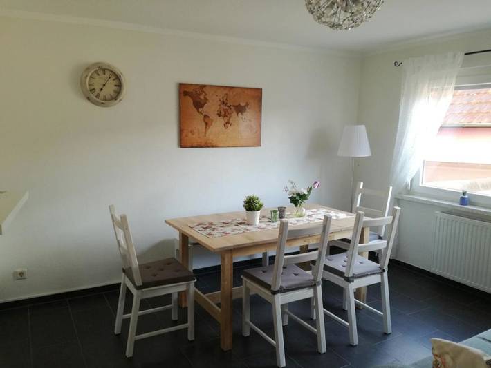 Ferienwohnung für 4 Personen, mit Terrasse und Garten sowie Ausblick in Laufenburg