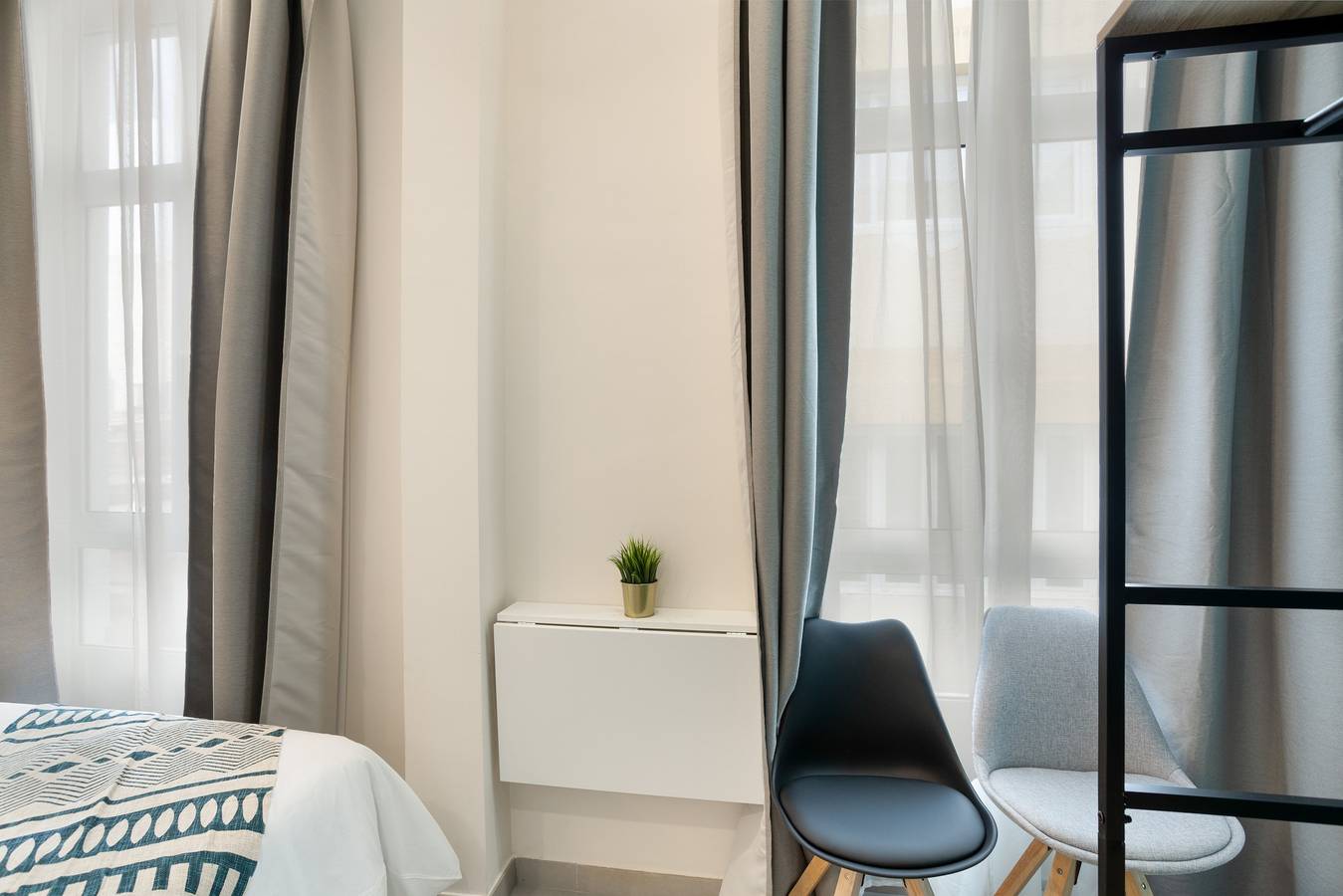Entire studio, Vacation Studio 'Estudio Exterior 2' with Shared Terrace, Wi-Fi and Air Conditioning in Las Palmas de Gran Canaria Centre, Las Palmas de Gran Canaria