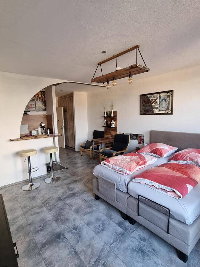 Ganze Wohnung, Ferienwohnung für 2 Personen mit Ausblick in Mülheim an der Ruhr, Ruhrgebiet