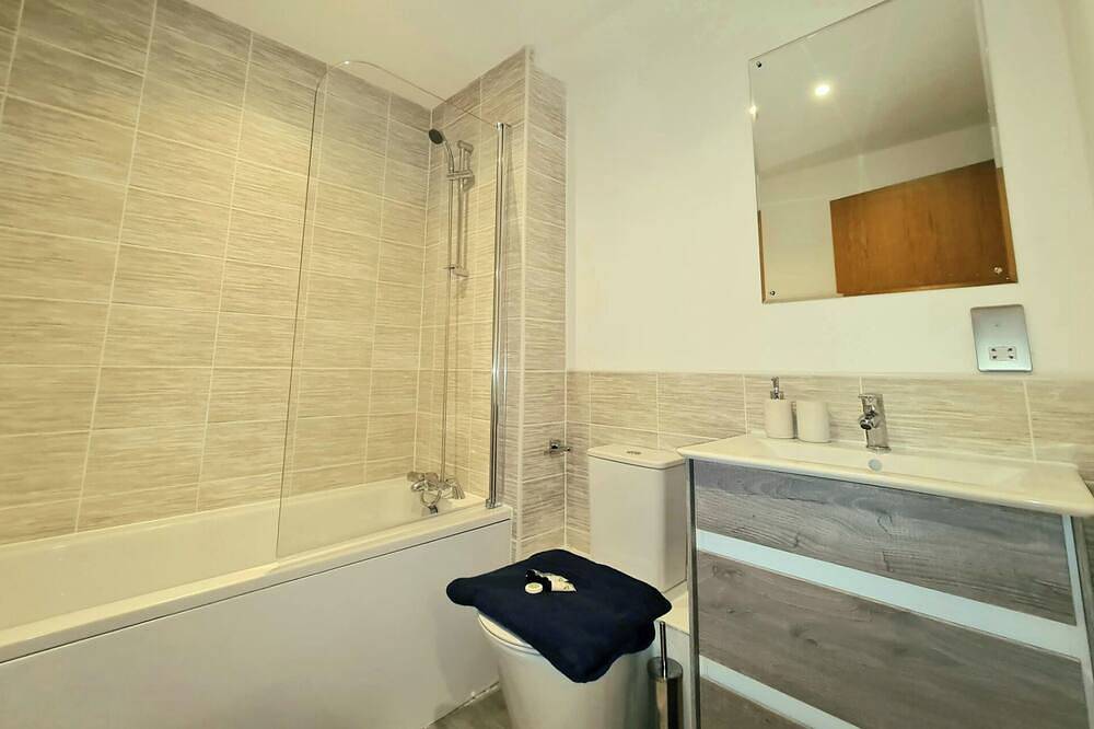 Appartement entier, 2 Bed Apartment Sleeps 4 with Free Parking in Grand Manchester