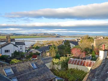 Holiday Rental for 16 People in Arnside, Cumbria, Photo 4