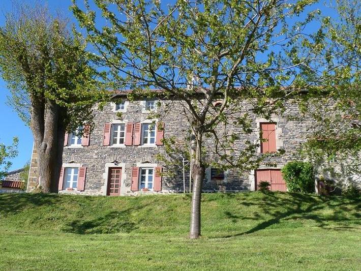 Gîte pour 9 personnes, avec vue et jardin, animaux acceptés - 1