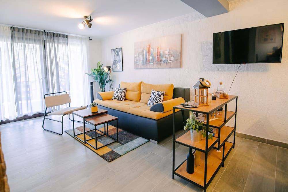 Ganze Wohnung, 1-Zimmer-Ferienwohnung mit Terrasse Fuzine, Gorski kotar in Fuzine, Primorje-Gorski Kotar