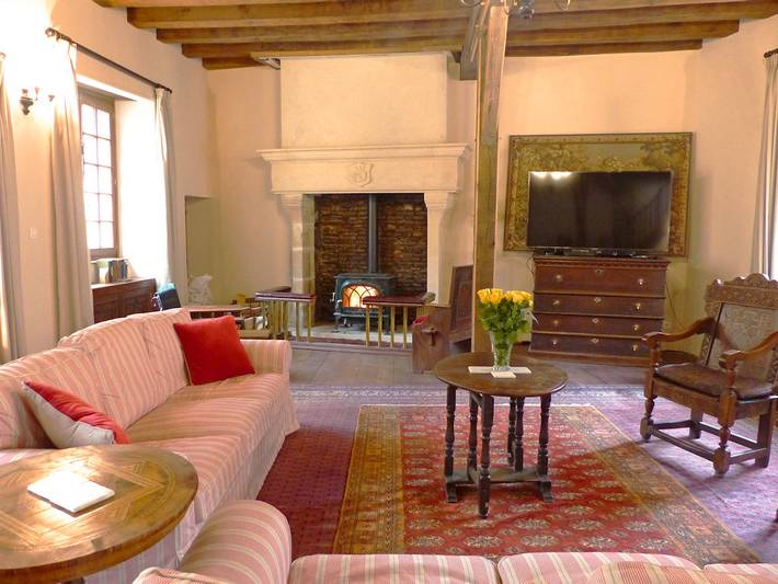 Villa pour 13 personnes, avec terrasse et piscine, animaux acceptés en Auvergne - 4