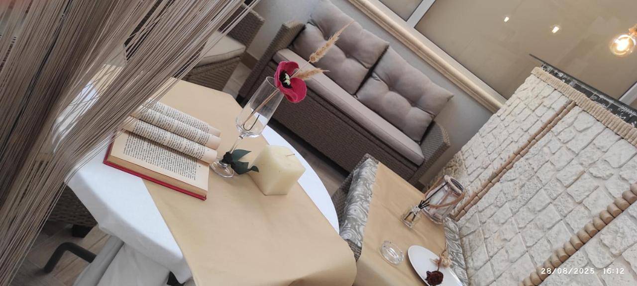 Comfort Triple Room with Shower in Castelvetrano, Castelvetrano (Comune)