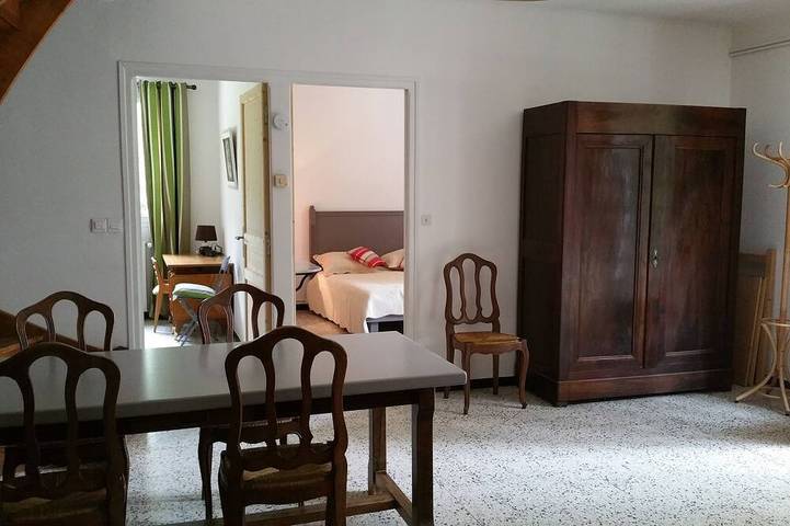 Location de vacances pour 5 personnes, avec jacuzzi et jardin à Chambon (Gard) - 2