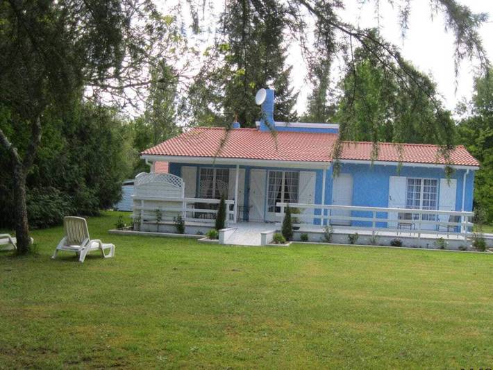 Casa de vacaciones con 2 dormitorios in Gaillan-en-Médoc, Parque natural regional del Médoc