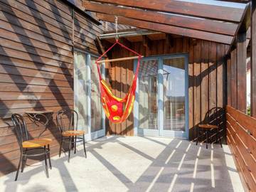 Villa für 15 Personen, mit Seeblick und Balkon sowie Sauna in Schotten