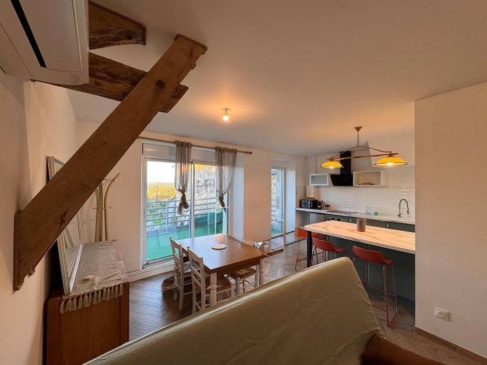 Gîte pour 6 personnes, avec balcon à Lentillac-Saint-Blaise