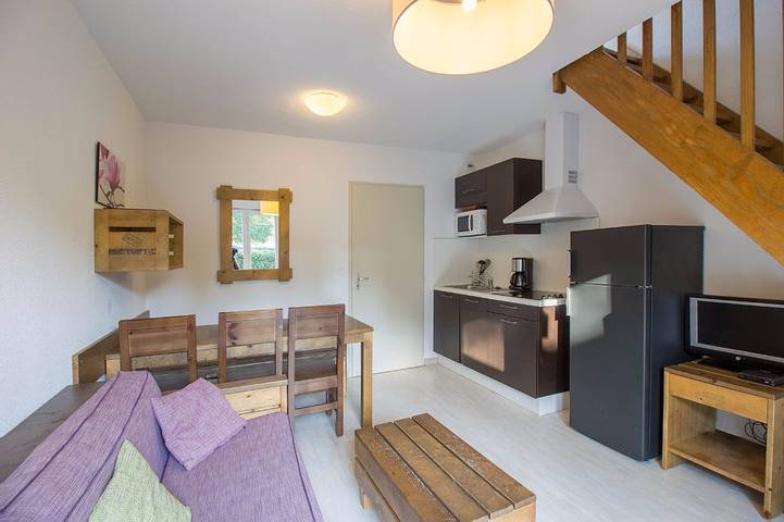 Gîte pour 4 personnes, avec Terrasse et Piscine dans Lac d'Aureilhan