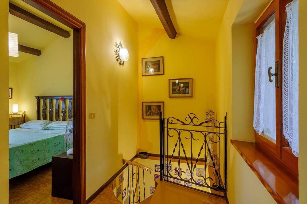 Schönes Haus in Cartoceto mit Wlan in Serrungarina, Colli al Metauro