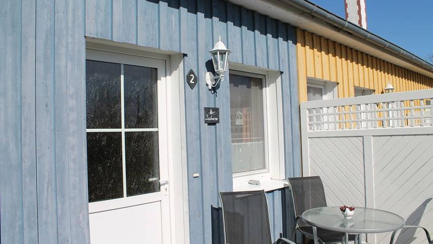 Ferienwohnung für 4 Personen, mit Terrasse und Garten in Wiek