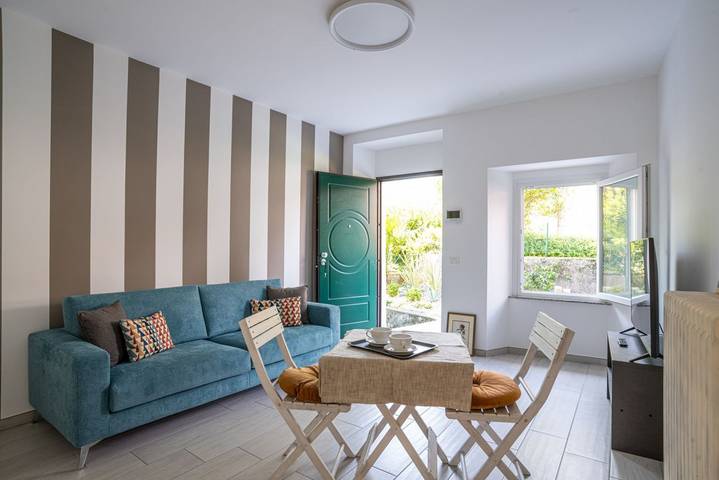 Gîte pour 5 personnes, avec balcon à Lierna - 2