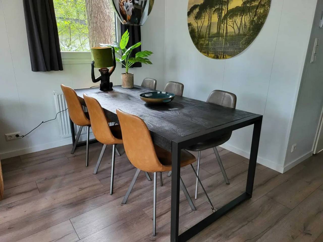 Moderner 6-Personen-Bungalow mit umzäuntem Garten mitten im Wald auf der Veluwe in Veluwe
