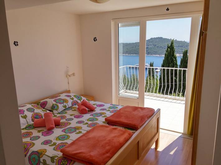 Ferienwohnung für 2 Personen, mit Meerblick und Terrasse sowie Ausblick in Dubrovnik