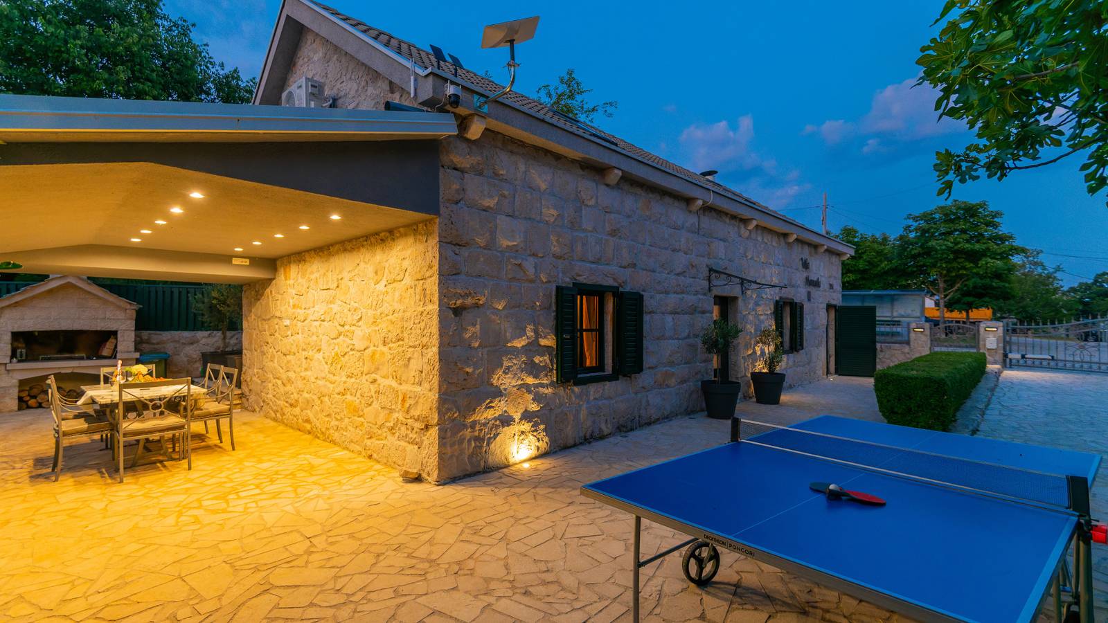 Villa Manuella - Kamena oaza by Villas Guide in Imotski, Makarska Riviera