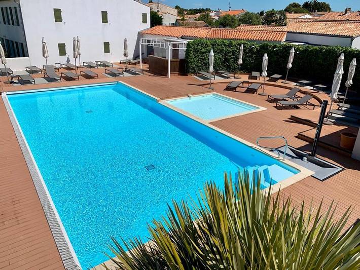 Hôtel pour 2 personnes, avec jardin et piscine