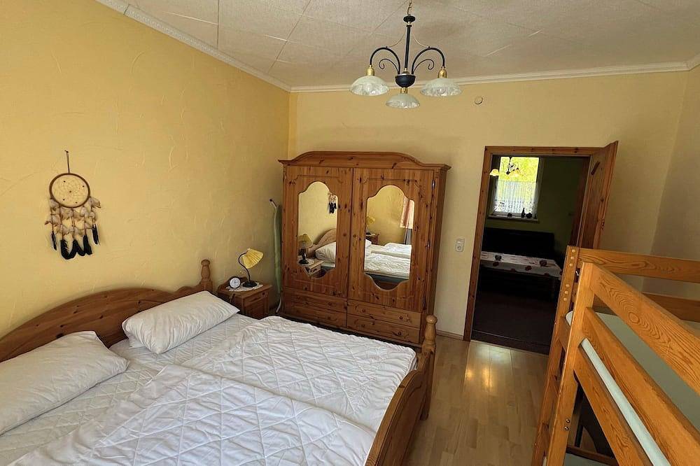 Ganze Wohnung, Ruhige Ferienwohnung (Naturpark Sternberger Seenland unweit vieler Attraktionen) in Weitendorf, Ludwigslust-Parchim