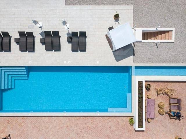 Chambre d’hôte pour 2 personnes, avec Terrasse et Jardin ainsi que Bassin pour enfant et Piscine à Carvoeiro