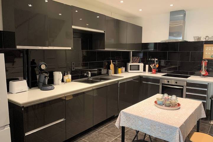 Location de vacances pour 8 personnes, avec terrasse à Arnay-le-Duc