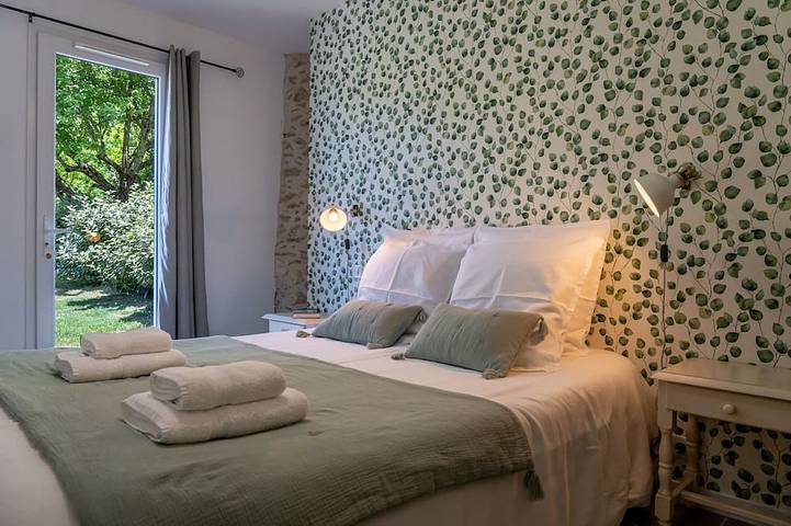 Location de vacances pour 4 personnes, avec piscine ainsi que jacuzzi et jardin à Sallertaine - 2