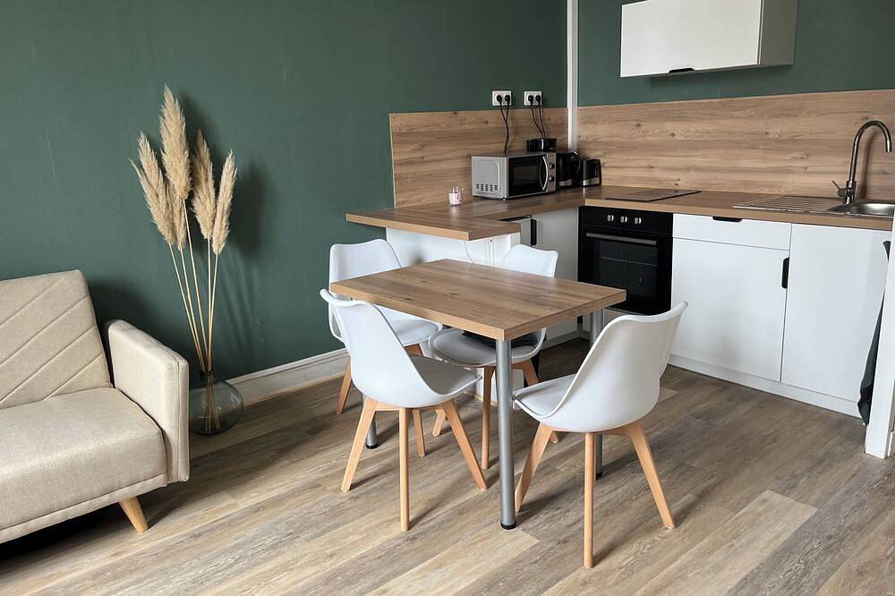 Appartement entier, 1 bedroom apartment in saint-lunaire in Saint-Lunaire, Région de Saint-Malo