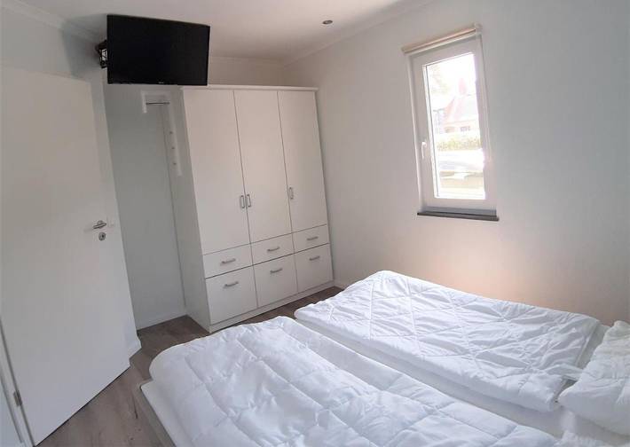 Bungalow für 4 Personen, mit Ausblick und Garten in Glowe - 2