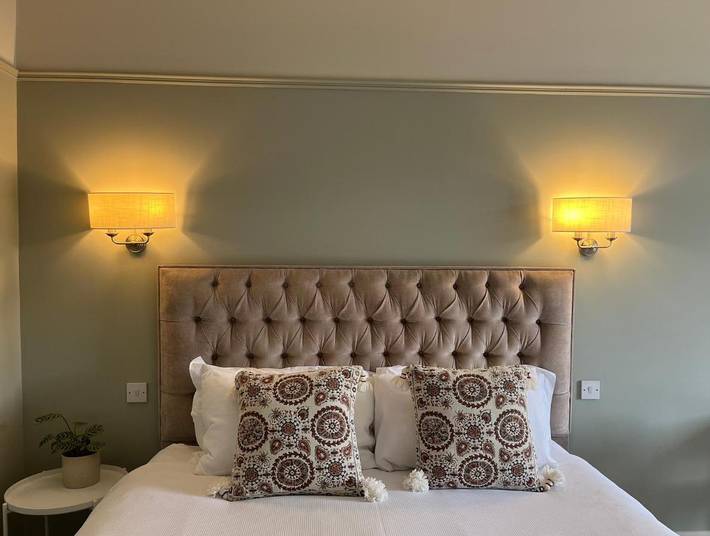Bed and breakfast for 3 people in Ayr