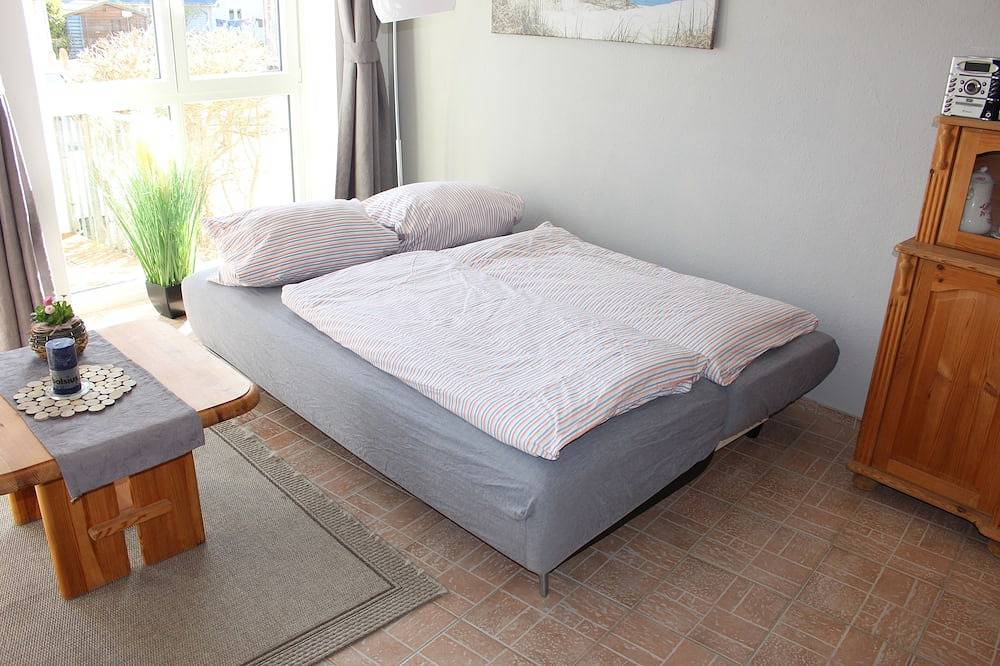 Ganze Wohnung, Fewo, direkt am Deich, Wlan, einzigartige Lage, Strand von Kalifornien Ostsee in Kalifornien (Ostsee), Schönberg