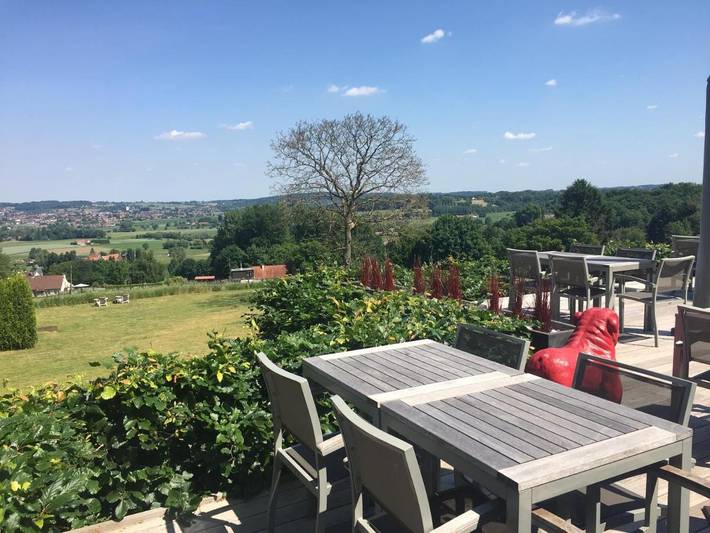 Location de vacances pour 8 personnes, avec jacuzzi et jardin à Frasnes-lez-Anvaing - 2