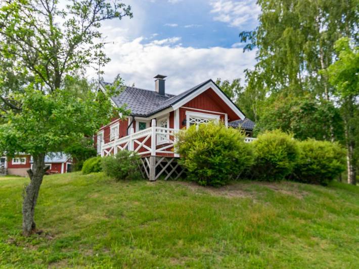 Lilla nennebo in Särkisalo, Eigentliches Finnland