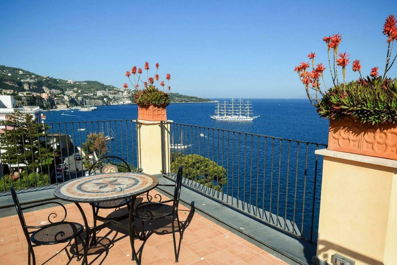 Single Room with Sea View in Sant'Agnello, Sorrento Coast