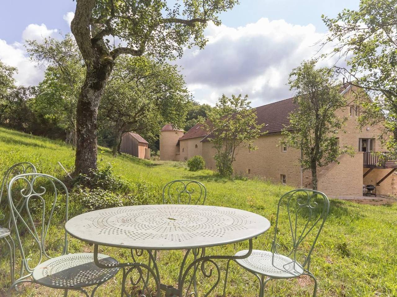 Landhaus mit Pool und Terrasse, Authentische Natur in Avot, Dijon und Umgebung