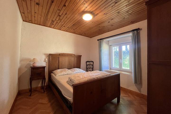 Maison De Campagne Rustique in Chambon-sur-Lac, Regionaler Naturpark Volcans d'Auvergne