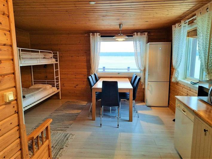 Location de vacances pour 2 personnes, avec vue et vue sur le lac ainsi que jardin et sauna à Kiruna - 3