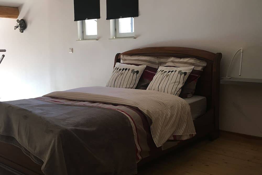 Apartamento entero, Accommodation in a magnificent villa in the Var in Bagnols-en-Forêt, Region de Draguignan