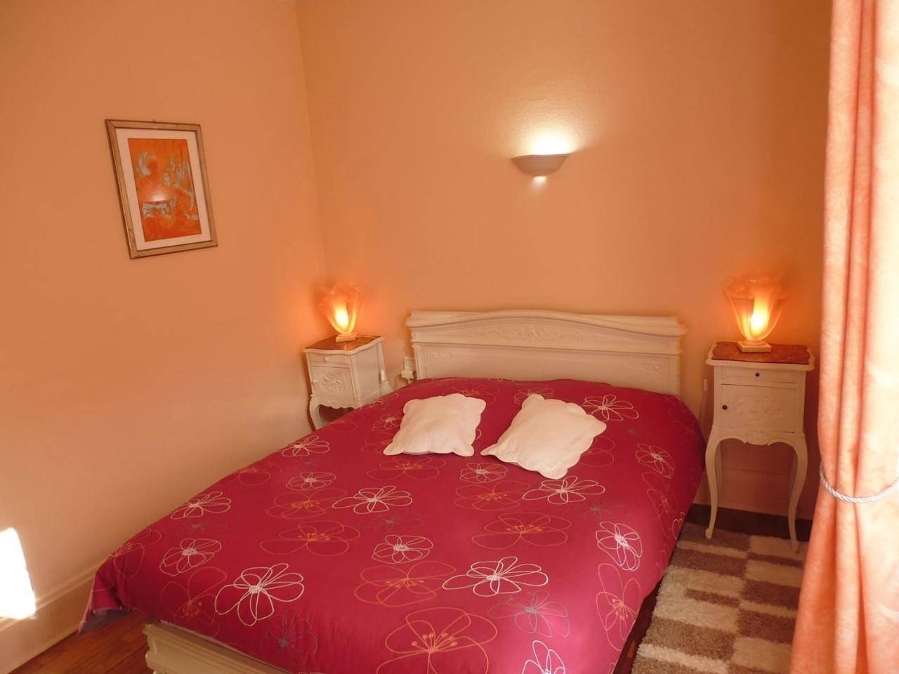 Double Room in Saint-Sauveur-de-Montagut, Parc naturel régional des Monts d'Ardèche