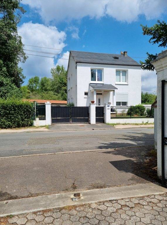 Maison bord de Loire in Saint-Jean-de-Braye, Vallée de la Loire