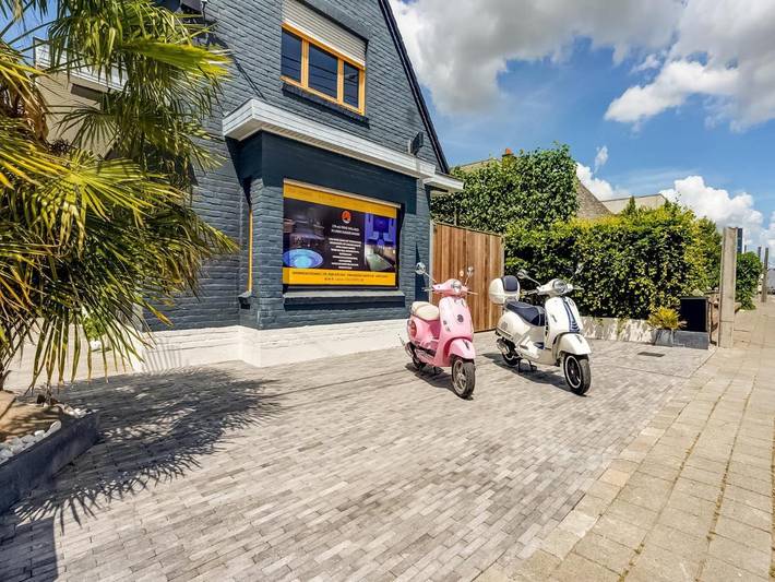 Location de vacances pour 8 personnes, avec sauna et jacuzzi ainsi que piscine et terrasse à Avelgem - 3