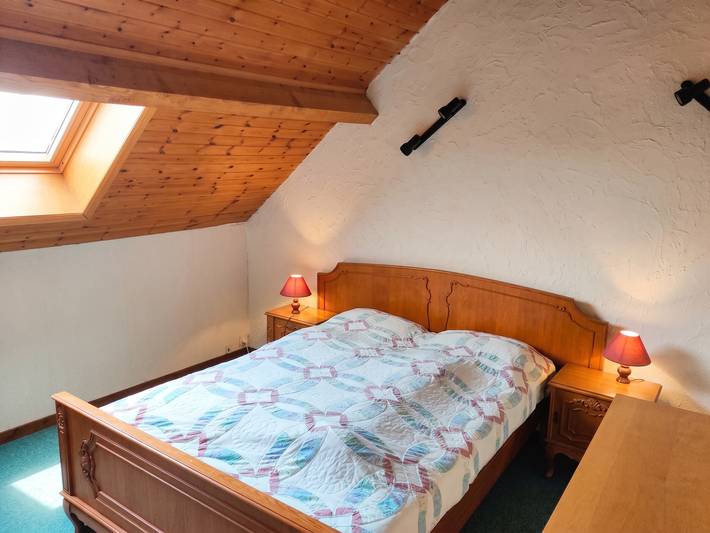 Amplia casa familiar en Haut-Fays, 250 m² con jardín in Haut-Fays, Daverdisse