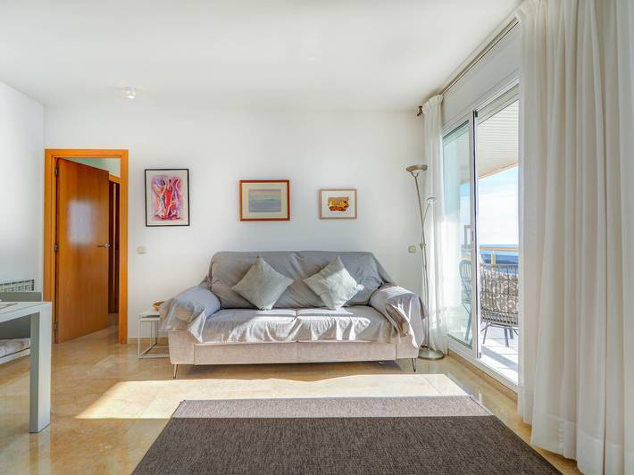 Gîte pour 4 personnes, avec piscine ainsi que balcon et jardin à Sitges - 3