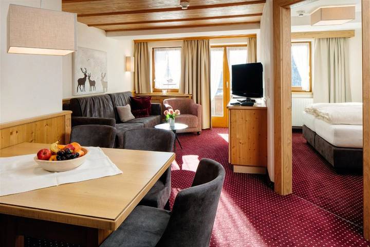 Hotel für 5 Personen, mit Terrasse und Garten sowie Sauna in Serfaus - 4