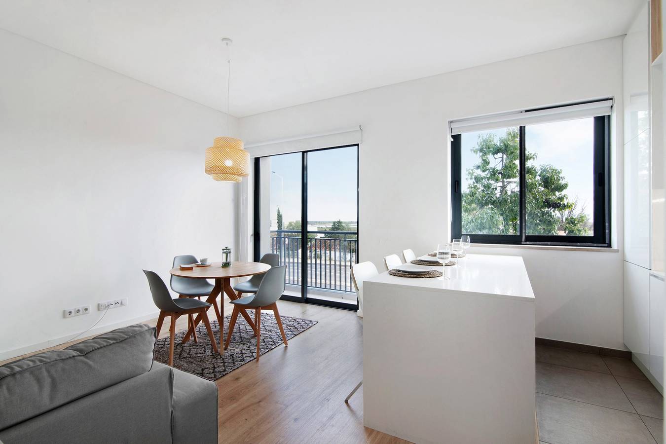 Appartement "Formosa Home" met Uitzicht op het Meer, Balkon & Wi-Fi, foto 9